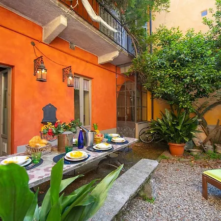 Villa Comnago Sleeps 6