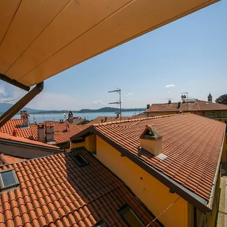 Comnago Sleeps 6 * Belgirate