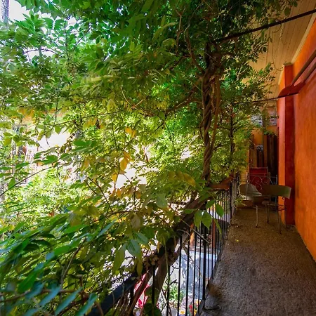 Comnago Sleeps 6 Belgirate